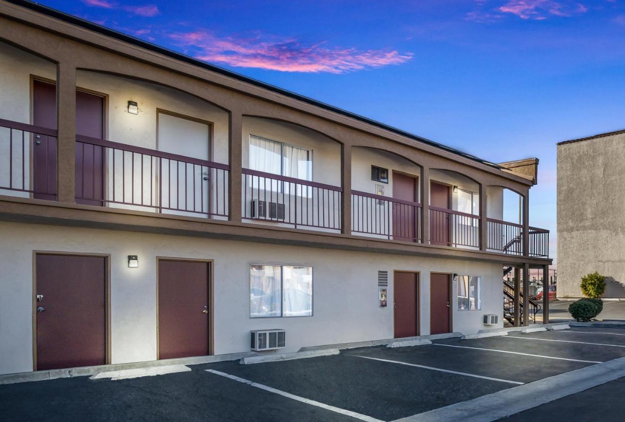 Days Inn By Wyndham Chula Vista-San Diego Ngoại thất bức ảnh